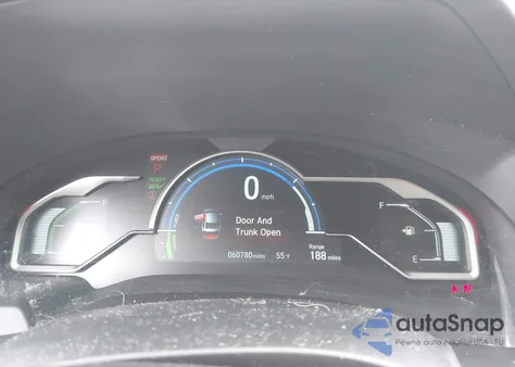 2018 Honda Clarity Plug-In Hybrid Touring from USA, damaged, VIN JHMZC5F3XJC001054